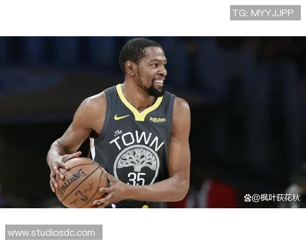 希罗与杜兰特激烈互怼阿德巴约称这正是竞争者应有的态度 希罗与杜兰特激烈互怼阿德巴约称这正是竞争者应有的态度